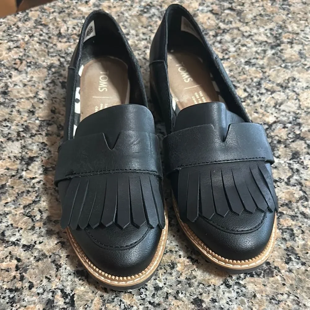 TOMS Women's Black Fringe Loafers